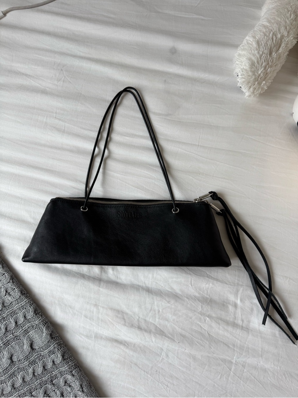 Sleek Black Shoulder Bag with Dual Straps